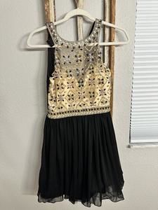 Size 3 Juniors Dress